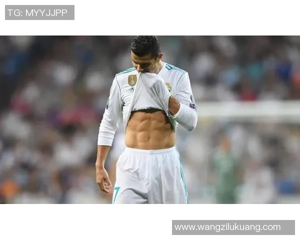 足球巨星传奇：从梅西到C罗，解读当代足球英雄的荣耀与挑战