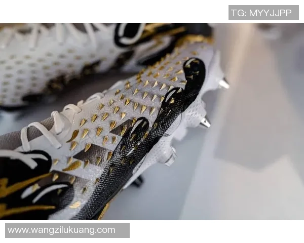 女足球星专属袜子设计与创新背后的故事解析