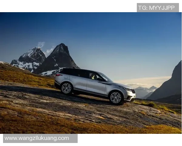 足球球星揽胜闪耀赛场引领豪华与激情完美融合